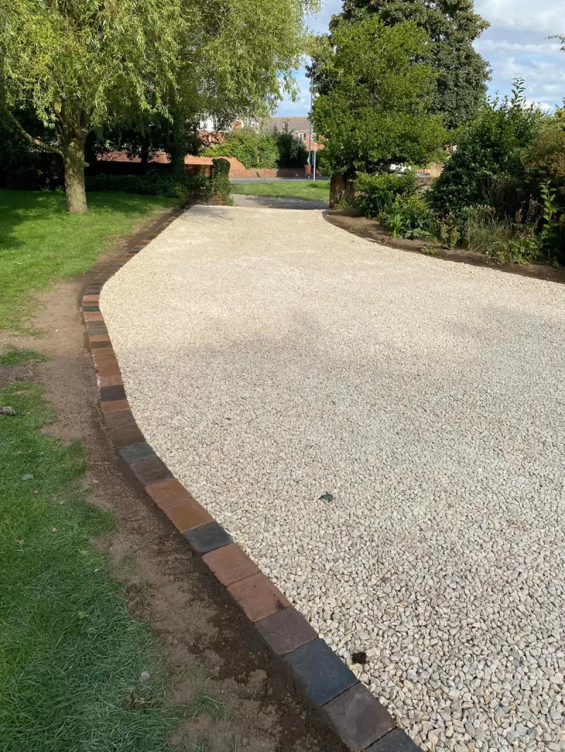 All About Brand-New Resin Driveways